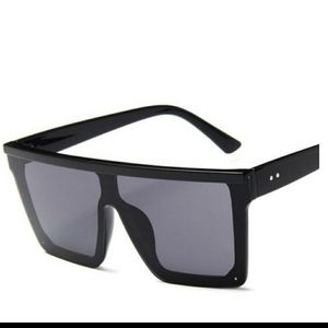 💋BLACK SQUARED SHADES 😎 💋